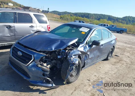 2017 Subaru Legacy 2.5I из США, поврежденный, VIN 4S3BNAA69H3012970